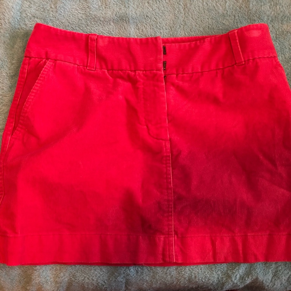 Vineyard Vines skirt Red size 6